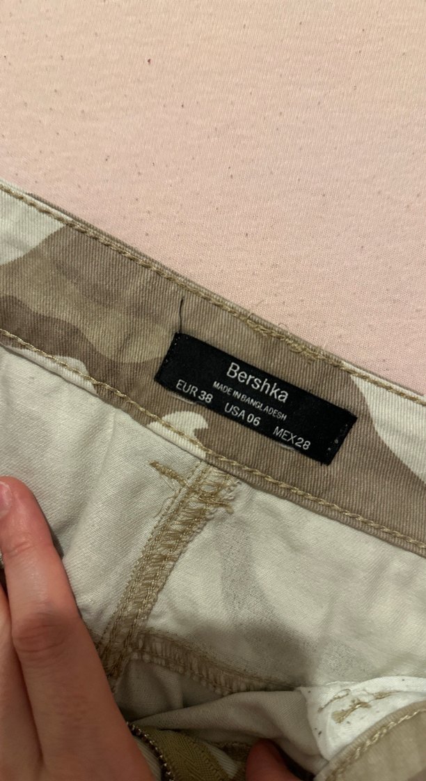 Bej Kamuflaj Desenli Rahat Kesim Kadın Pantolon - Görsel 3