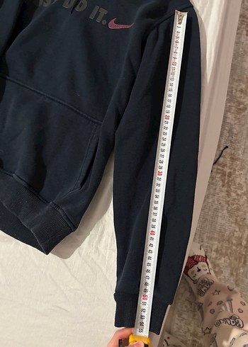 Siyah Kapüşonlu Nike Sweatshirt - Görsel 4