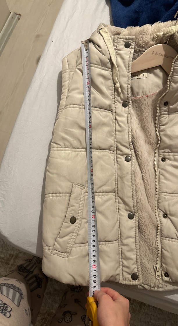 Bej Düğmeli Kadın Yelek - Görsel 4