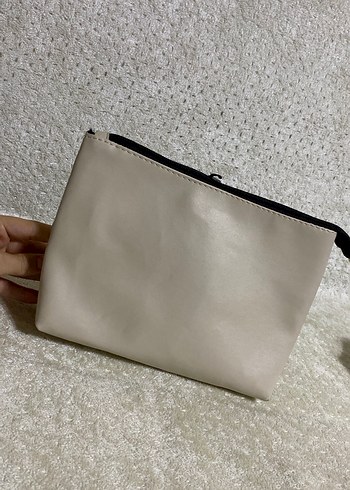 Bej Fermuarlı Kadın Makyaj Çantası - Görsel 3