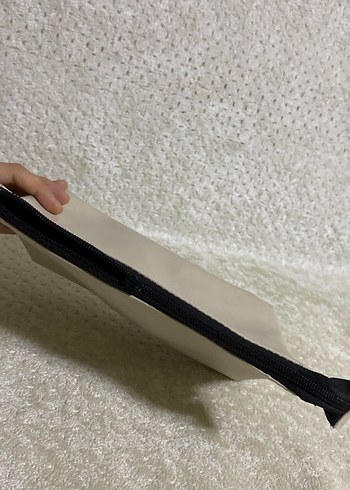 Bej Fermuarlı Kadın Makyaj Çantası - Görsel 4