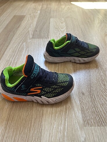 30 Beden çeşitli Renk Skechers çocuk spor ayakkabısı