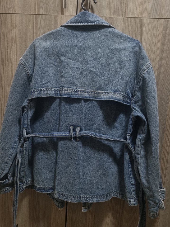 Düğmeli Geniş Kesim Mavi Denim Ceket - Görsel 2