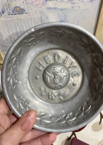 İşlemeli Gri Metal Kase - Görsel 2