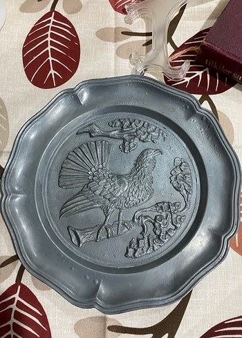 Gri Desenli Klasik Tabak - Görsel 2