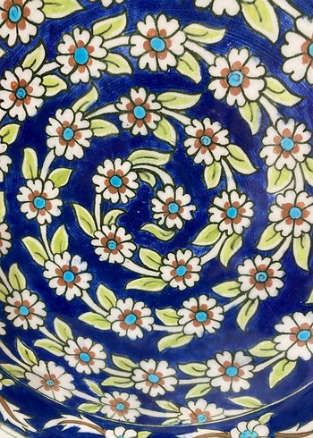 Çiçek Desenli El Yapımı Seramik Tabak - Görsel 2