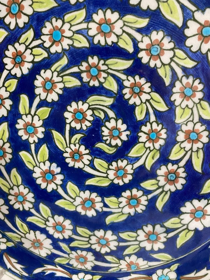 Çiçek Desenli El Yapımı Seramik Tabak - Görsel 2