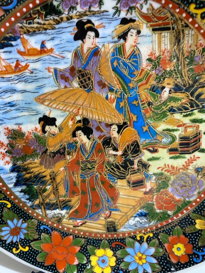 Çiçek Desenli Geleneksel El Yapımı Tabak - Görsel 2