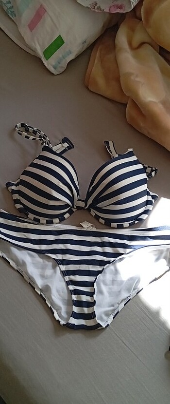 Alman malı bikini
