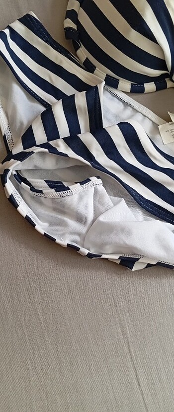 50 Beden lacivert Renk Alman malı bikini