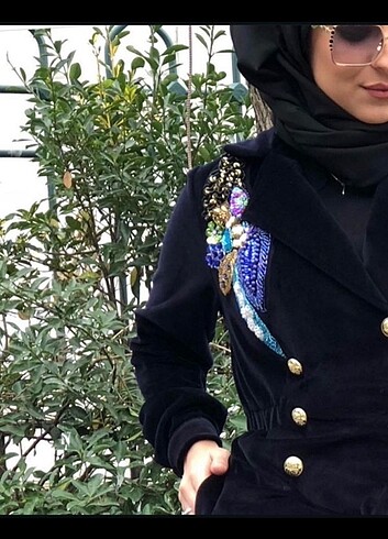 l Beden lacivert Renk Esra keküllüoğlu kadife Trenç elbise