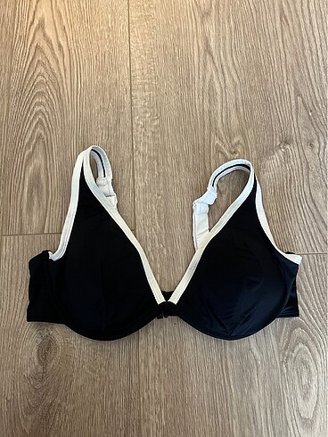 Bikini üst