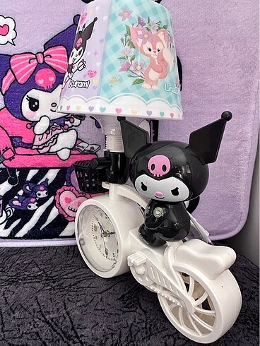 Hello Kitty Kuromi masa saati masa lambası