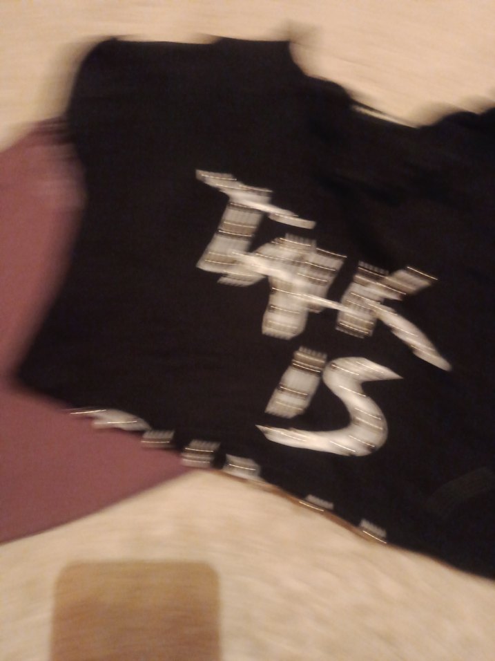 Siyah Baskılı tısort - Görsel 2