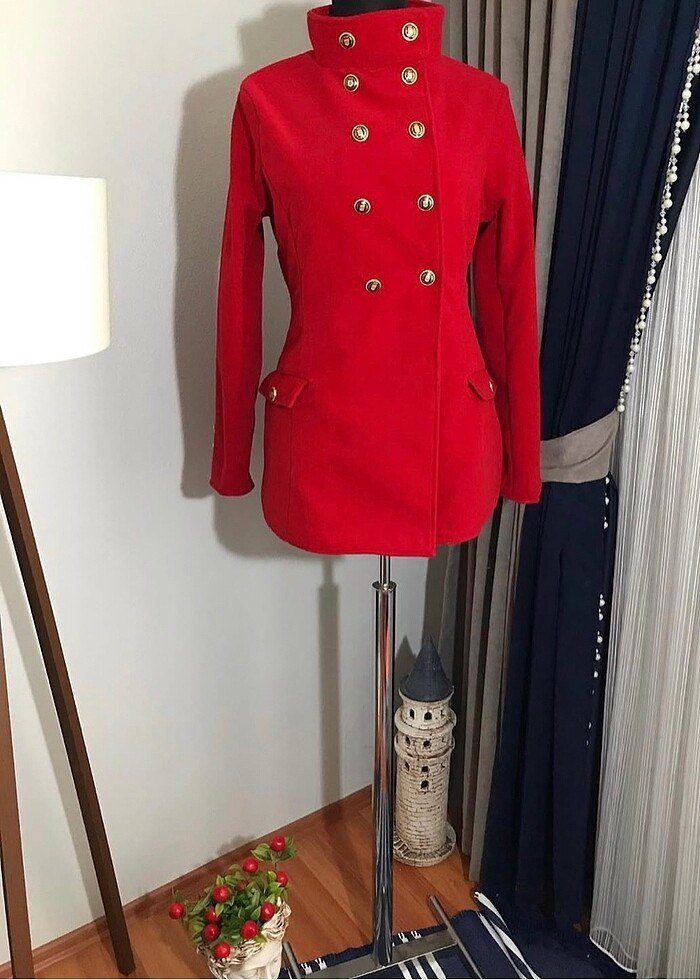 Kırmızı Kaşe Kaban - Görsel 2