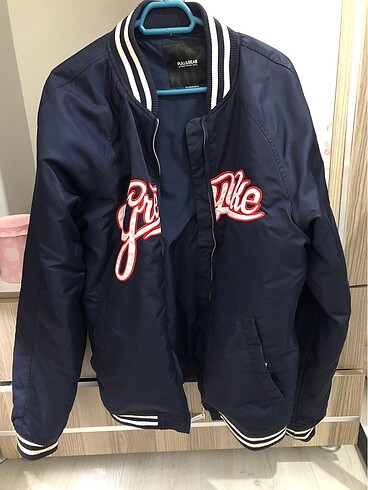 Bomber mont