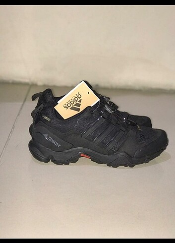 İthal Adidas terrex 