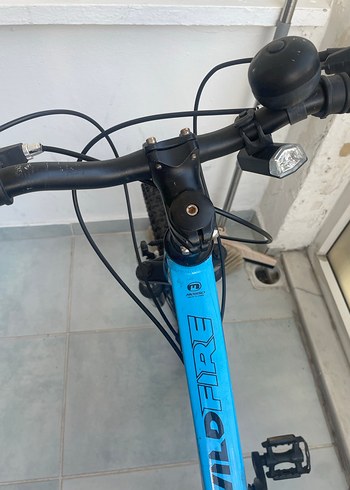 Mavi Üç Tekerlekli Bisiklet - Görsel 3