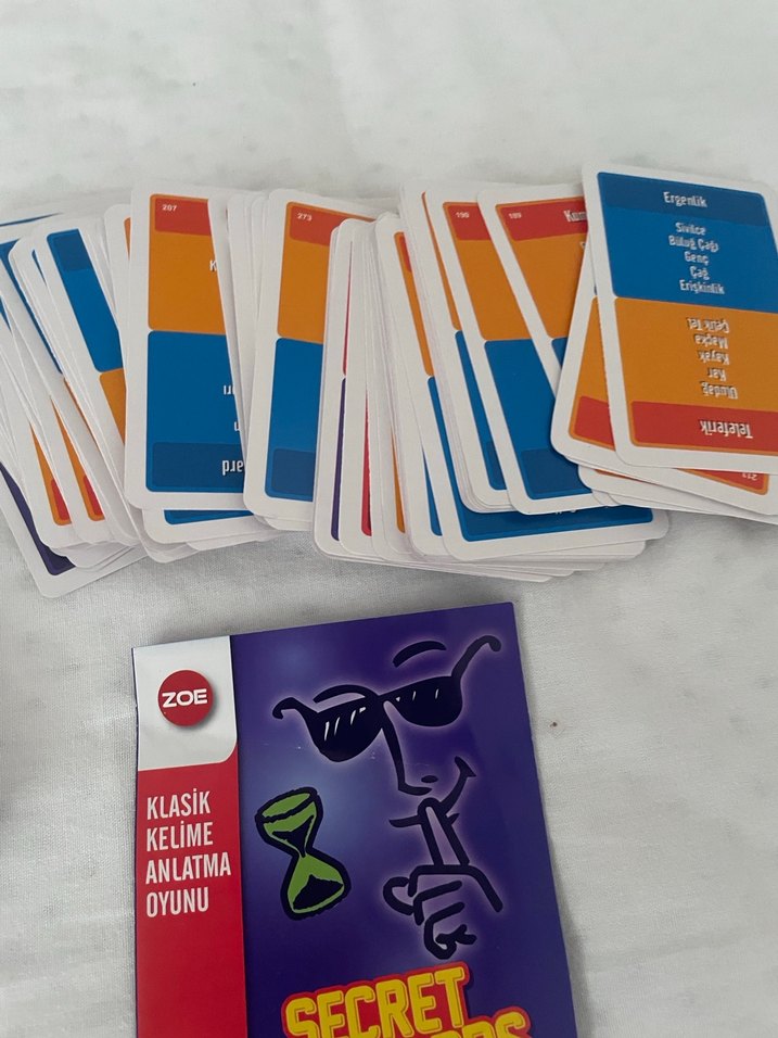 Secret Words Klasik Kelime Anlatma Oyunu - Görsel 2
