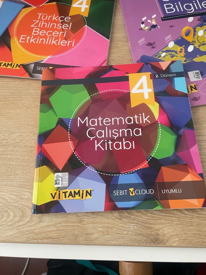 4. Sınıf Matematik ve Türkçe Kitapları - Görsel 2