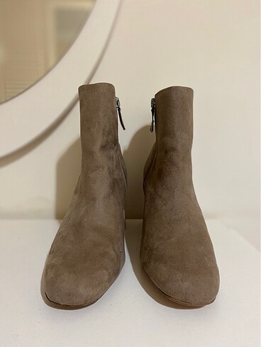 37 Beden Bershka bot