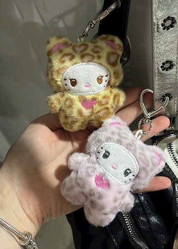 Hello Kitty Pembe hello kitty peluş kalp anahtarlık