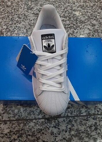 37 Beden beyaz Renk Adidas Süperstar 37 İthal