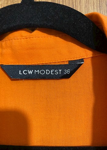 Turuncu Nakışlı Uzun Keten Gömlek - Görsel 3