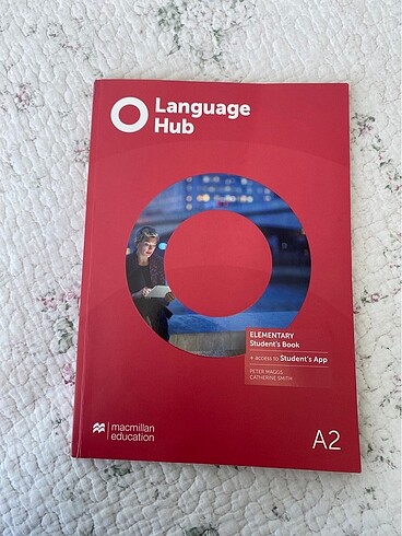 Zara Language Hub Kitap