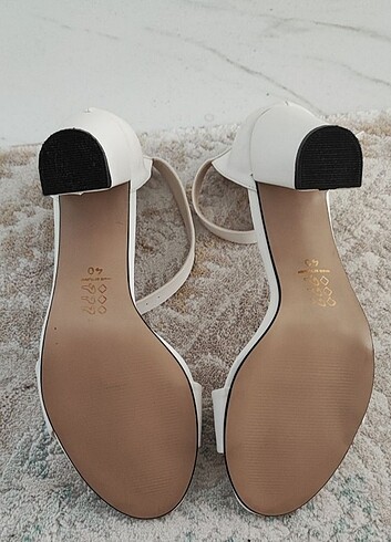 Beyaz Sandalet 40 Numara - Görsel 5