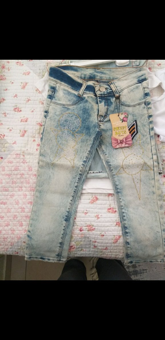 Nakışlı Düğmeli Kız Çocuk Alt-Üst Takım - Görsel 4