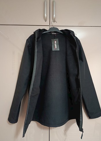 ERKEK KAPÜŞONLU MONT - Görsel 3