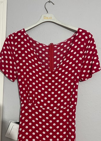 Kırmızı Puantiyeli Uzun V Yaka Elbise - Görsel 3