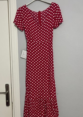 Kırmızı Puantiyeli Uzun V Yaka Elbise - Görsel 2