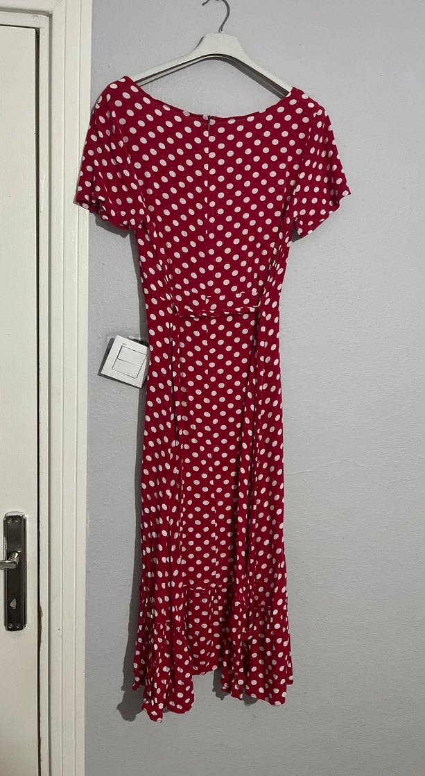 Kırmızı Puantiyeli Uzun V Yaka Elbise - Görsel 5