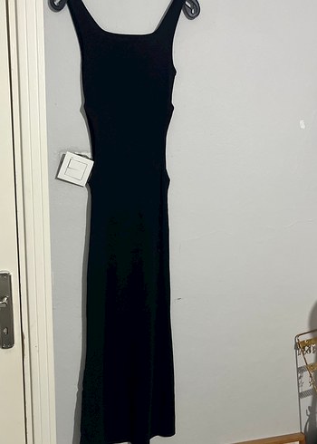 Siyah V Yaka Uzun Dar Kesim Elbise - Görsel 5