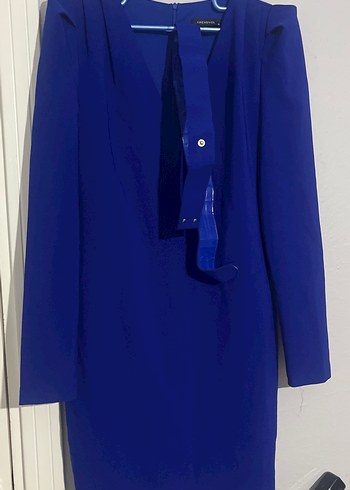 Drapeli V Yaka Midi Lacivert Elbise - Görsel 5