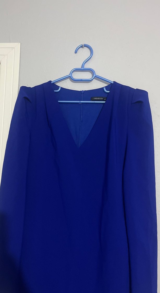 Drapeli V Yaka Midi Lacivert Elbise - Görsel 2