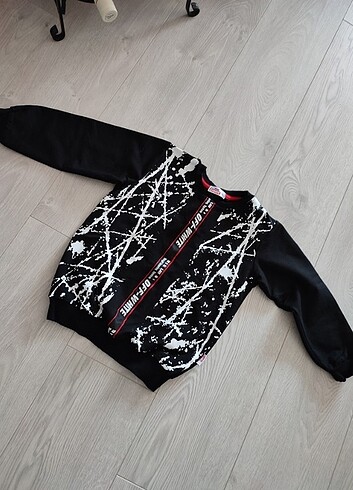 Erkek çocuk sweat hiç giyilmedi