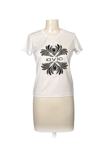 Diğer T-shirt %70 İndirimli.
