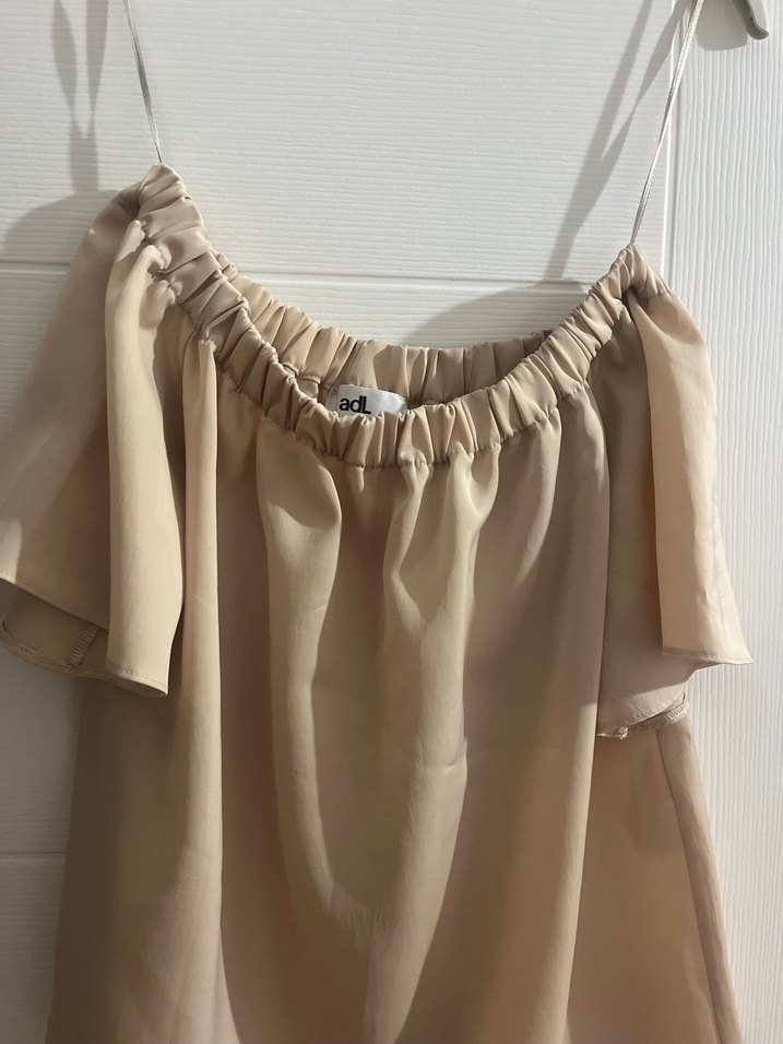 Bej Drapeli Kısa Askılı Kadın Bluz - Görsel 2