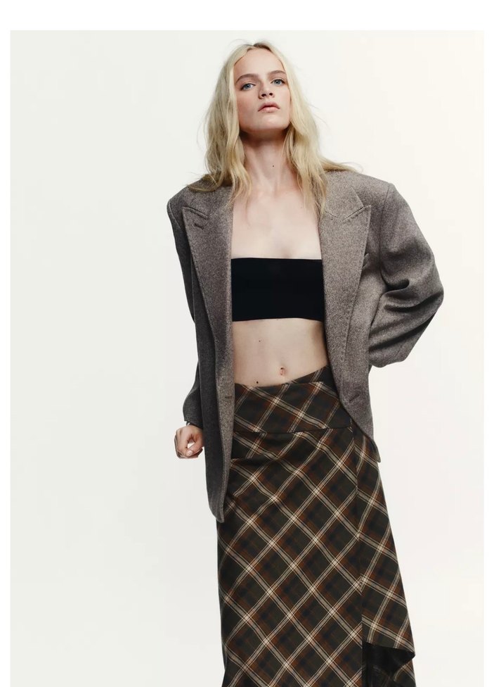 Zara Omuz Pedli Balık Sırtı Blazer - Görsel 3