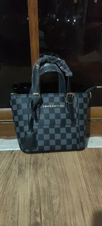 Vuitton dama deri çanta son adetler 