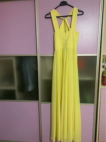 40 Beden sarı Renk Satı renkte şifon elbise