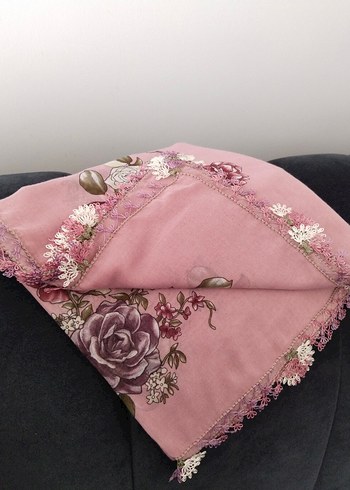 Dantel Kenarlı Pembe yazma iğne oyası - Görsel 2