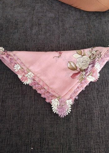Dantel Kenarlı Pembe yazma iğne oyası - Görsel 3