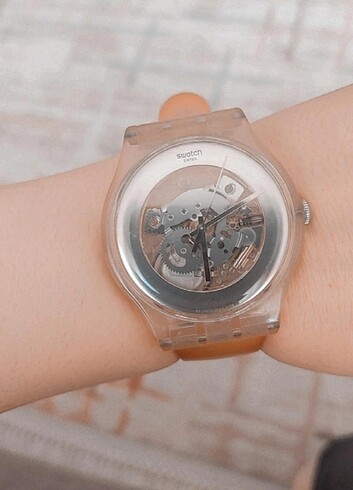 Swatch Swatch şeffaf kol saati