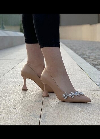 Diğer Kadın topuklu taşlı ayakkabı