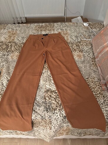 Pullbear pantalon