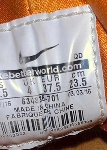 Nike Nike iç Parlak Turuncu Yılan Desenli Bağcıklı Kadın Spor Ayakkab